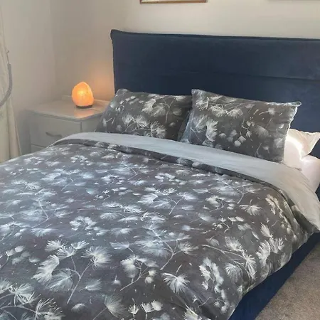 펜션 Luxury Getaway With 5 Bedrooms *