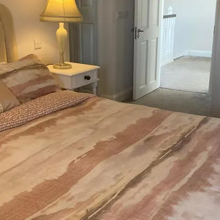 펜션 Luxury Getaway With 5 Bedrooms