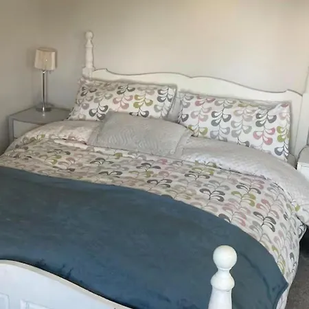 Luxury Getaway With 5 Bedrooms * Galway